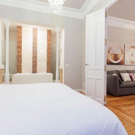 La Casa De La Luna Madrid Ngoại thất bức ảnh