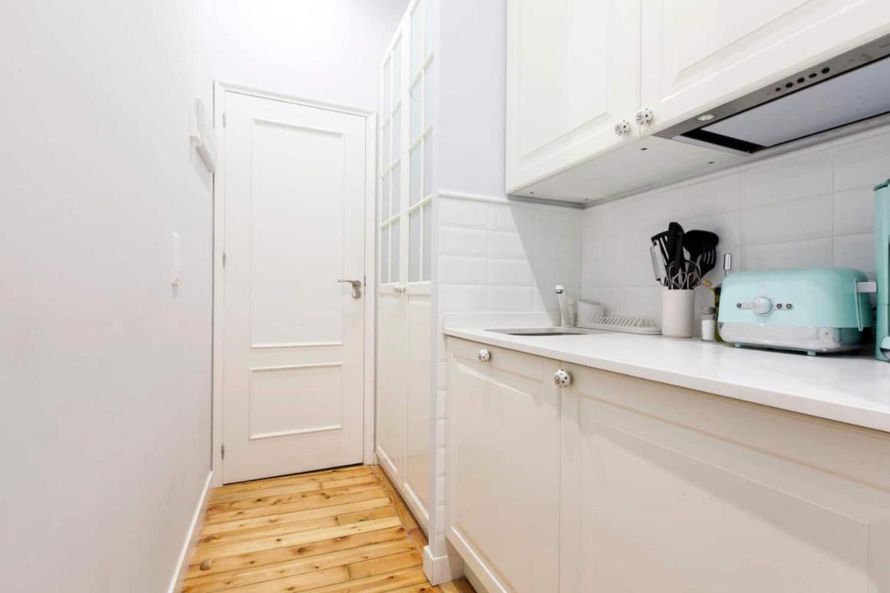 La Casa De La Luna Madrid Ngoại thất bức ảnh