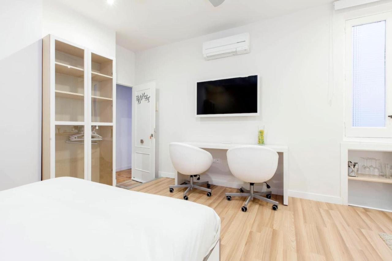 La Casa De La Luna Madrid Ngoại thất bức ảnh