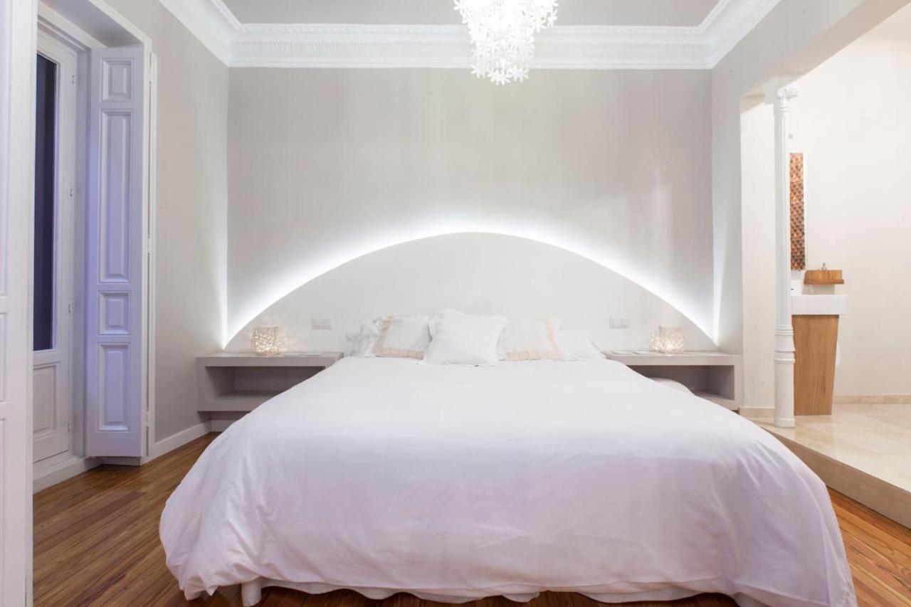 La Casa De La Luna Madrid Ngoại thất bức ảnh