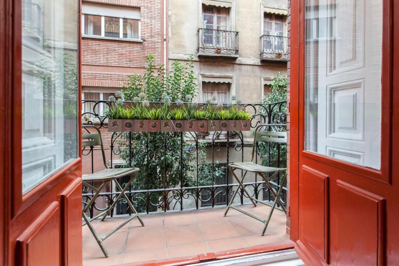 La Casa De La Luna Madrid Ngoại thất bức ảnh